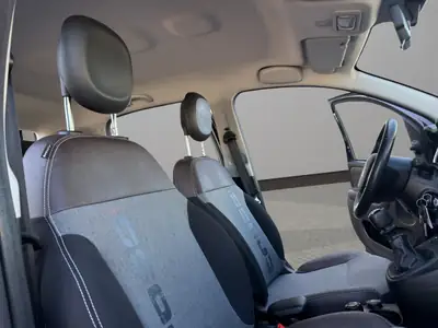 Fiat Panda 0.9 TwinAir Turbo Lounge — Citadine maligne, clim et entretien à jour — Thumbnail 20