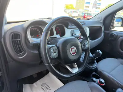 Fiat Panda 0.9 TwinAir Turbo Lounge — Citadine maligne, clim et entretien à jour — Thumbnail 22