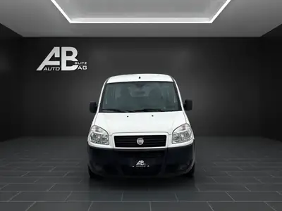 Fiat Doblò 1.3 JTD Active — Monospace diesel fiable, 168 000 km, sans sinistre — exterior view