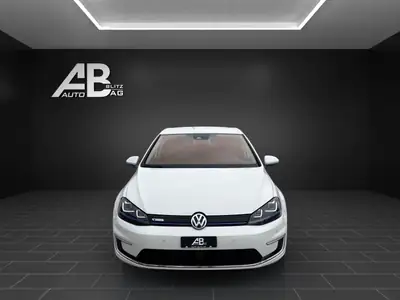 VW e-Golf 2015 — Électrique 100% écologique, révision complète incluse — vue extérieure