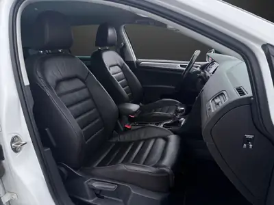 VW e-Golf 2015 — Électrique 100% écologique, révision complète incluse — Miniature 9