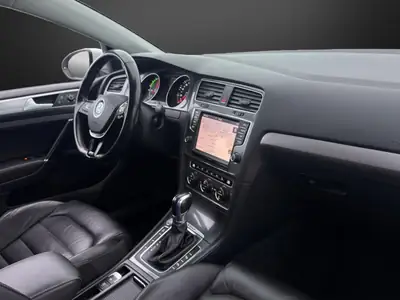 VW e-Golf 2015 — Électrique 100% écologique, révision complète incluse — Miniature 10