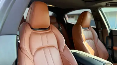 Maserati Ghibli D 3.0 V6 GranSport — Berline de prestige diesel, 68 000 km — Thumbnail 9