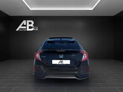 Honda Civic 1.0 VTEC Executive CVT — Berline fiable, entretien à jour, parfait en ville — interior