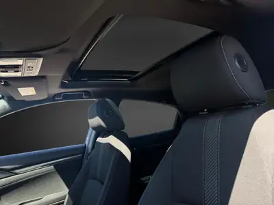 Honda Civic 1.0 VTEC Executive CVT — Berline fiable, entretien à jour, parfait en ville — Thumbnail 11