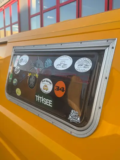 VW T3 Camper Yellow-Pearl — Classique culte des années 1980, diesel économique — Thumbnail 22