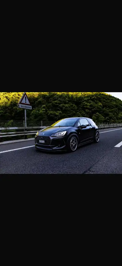 DS3 1.6 THP Performance Black Spécial — Citadine sportive révisée, mécanique neuve — vista esterna