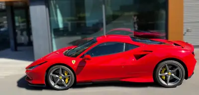 Ferrari F8 Tributo — 720 ch de pure adrénaline, seulement 15'900 km — detail