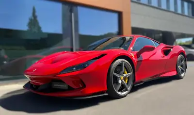 Ferrari F8 Tributo — 720 ch de pure adrénaline, seulement 15'900 km — Thumbnail 9