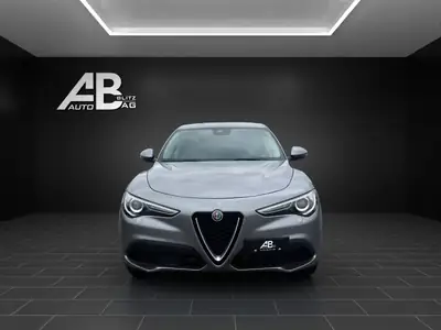 Alfa Romeo Stelvio 2.0 Super Q4 — SUV sportif all-road, révision incluse — exterior view