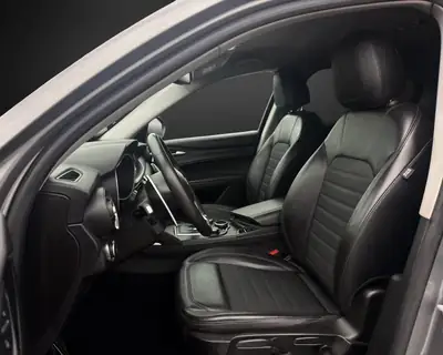 Alfa Romeo Stelvio 2.0 Super Q4 — SUV sportif all-road, révision incluse — Thumbnail 7