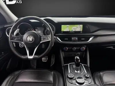 Alfa Romeo Stelvio 2.0 Super Q4 — SUV sportif all-road, révision incluse — Thumbnail 11