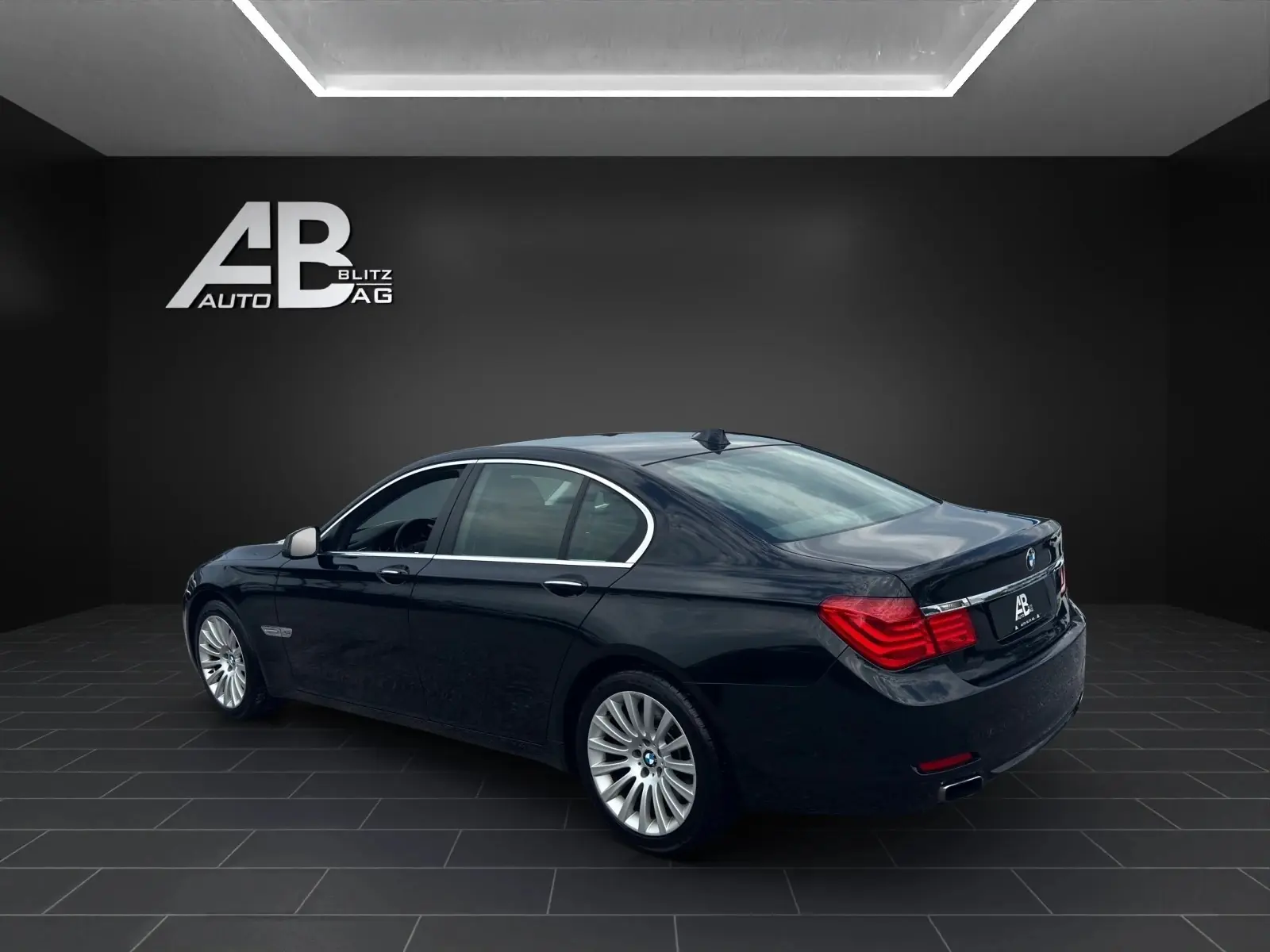 BMW 750 2011 occasion Hunzenschwil — 3