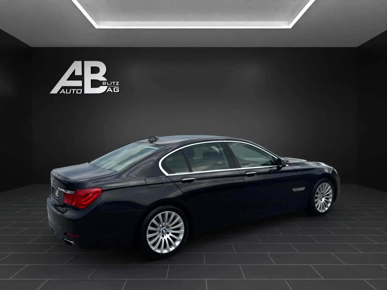 BMW 750 2011 occasion Hunzenschwil — 5