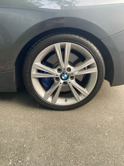 BMW M235i xDrive — Coupé sportif 326 ch, transmission intégrale, très faible kilométrage — Miniatura 13