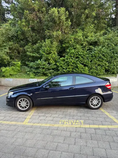 Mercedes-Benz CLC 180 Kompressor Sport — Coupé sportif, entretien impeccable, pneus neufs — Miniatura 7