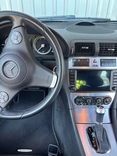 Mercedes-Benz CLC 180 Kompressor Sport — Coupé sportif, entretien impeccable, pneus neufs — Miniatura 14