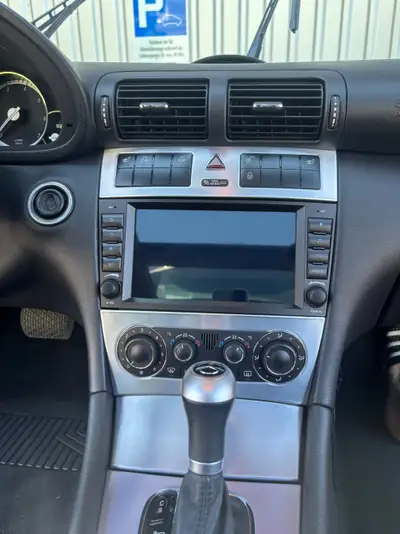 Mercedes-Benz CLC 180 Kompressor Sport — Coupé sportif, entretien impeccable, pneus neufs — Miniatura 15