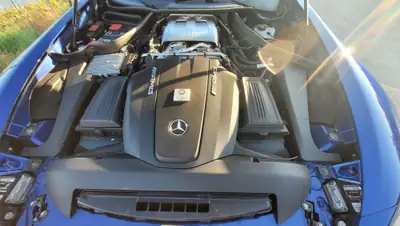 Mercedes-AMG GT R — Coupé sport légendaire, 585 ch et faible kilométrage — Thumbnail 9