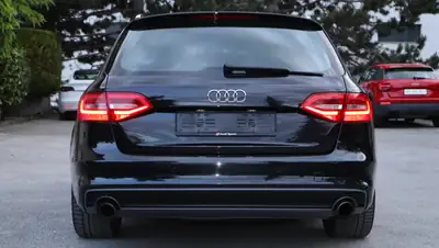 Audi A4 Avant 1.8 TFSI — Break sportif S-Line, 197 800 km, sans sinistre — côté