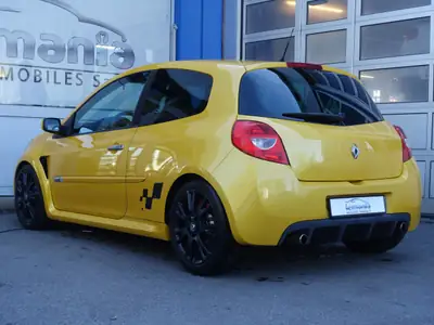 Renault Clio 2.0 16V Sport F1 Team — Édition limitée, 197 ch et sièges Recaro — interior
