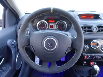Renault Clio 2.0 16V Sport F1 Team — Édition limitée, 197 ch et sièges Recaro — Thumbnail 13