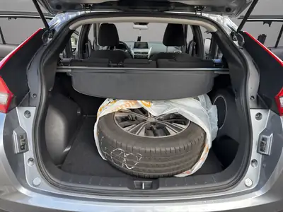 Mitsubishi Eclipse Cross 1.5 T-Mivec Style 4WD — SUV compact polyvalent, 4x4 intégral et caméra — Thumbnail 19
