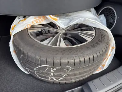 Mitsubishi Eclipse Cross 1.5 T-Mivec Style 4WD — SUV compact polyvalent, 4x4 intégral et caméra — Thumbnail 20