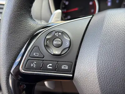 Mitsubishi Eclipse Cross 1.5 T-Mivec Style 4WD — SUV compact polyvalent, 4x4 intégral et caméra — Thumbnail 26
