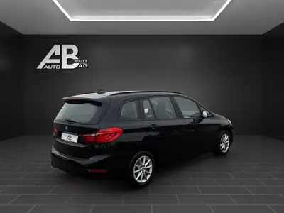 BMW 218 Gran Tourer — Monospace compact pratique, révisé et sans sinistre — tableau de bord