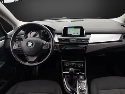 BMW 218 Gran Tourer — Monospace compact pratique, révisé et sans sinistre — Miniature 11