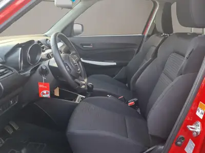 Suzuki Swift 1.2 Compact+ 4x4 — Citadine polyvalente 4 roues motrices, 58 000 km — detail