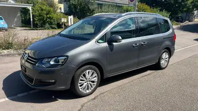 VW Sharan 2.0 TDI BlueMotion — Monospace 7 places, moteur économe et fiable — exterior view