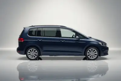 VW Touran 1.6 TDI BlueMotion — Monospace familial économique et fiable — Detail