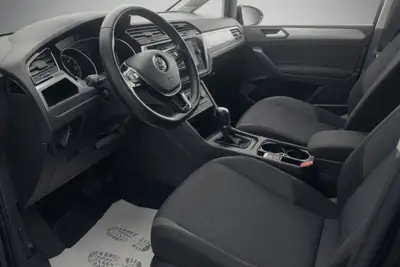 VW Touran 1.6 TDI BlueMotion — Monospace familial économique et fiable — Miniatur 9