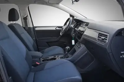 VW Touran 1.6 TDI BlueMotion — Monospace familial économique et fiable — Miniatur 13