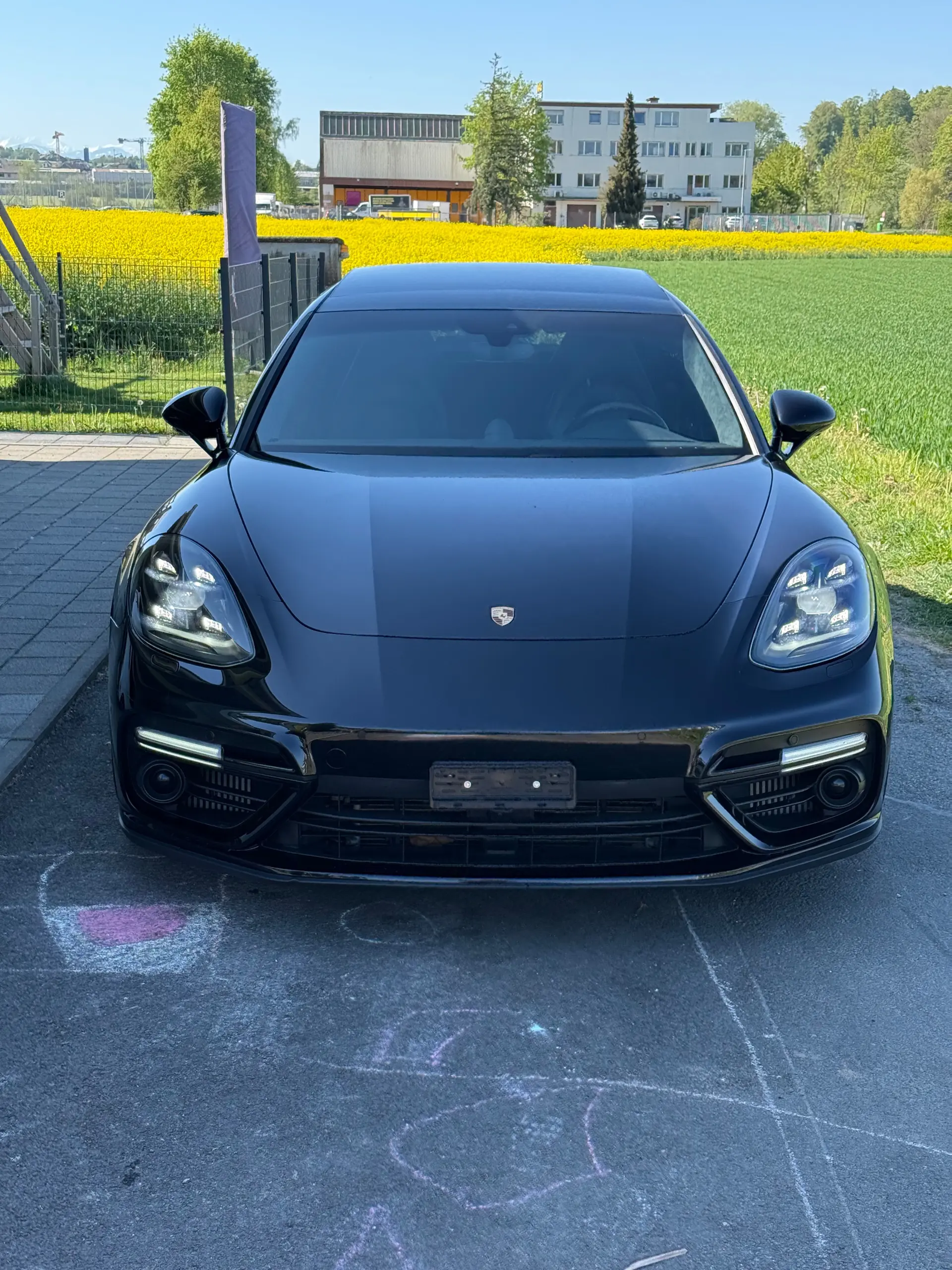 Porsche Panamera Turbo Sport Turismo PDK — 549 ch, Garantie Porsche Approved, Équipements Premium — vue extérieure