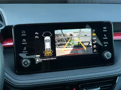 Skoda Fabia 1.0 TSI Monte Carlo DSG — Citadine urbaine dynamique, ultra-équipée — Thumbnail 19