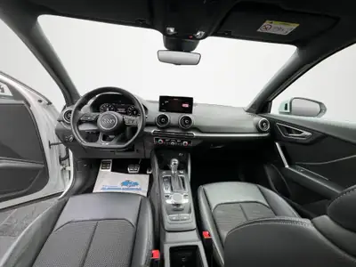 Audi Q2 1.5 35 TFSI Sport S-Tronic — SUV compact dynamique, 40'700 km seulement — Miniature 13