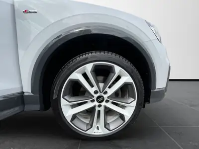 Audi Q2 1.5 35 TFSI Sport S-Tronic — SUV compact dynamique, 40'700 km seulement — Miniature 18
