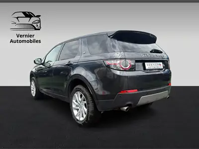 Land Rover Discovery Sport 2.0 TD4 HSE — SUV 7 places, diesel économique, sans sinistre — rear view