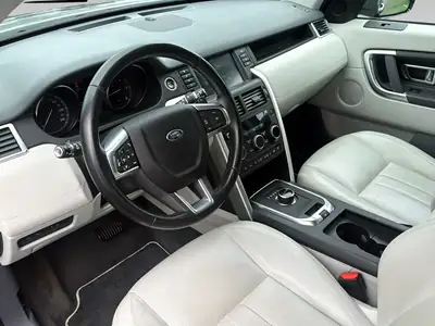 Land Rover Discovery Sport 2.0 TD4 HSE — SUV 7 places, diesel économique, sans sinistre — Thumbnail 11