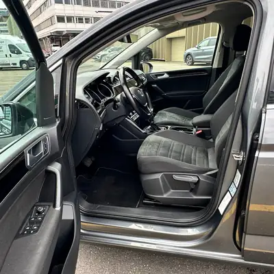 VW Touran 2.0 TDI BlueMotion — Monospace 7 places, motorisation efficace et spacieuse — Miniatura 14