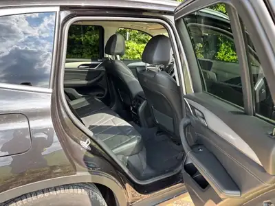 BMW X3 xDrive 20d xLine — SUV diesel robuste, 46 100 km seulement — interior