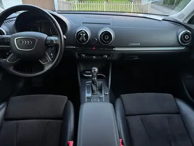 Audi A3 Sportback 1.8 TFSI Ambiente — Quattro dynamique, entretien soigné — Heckansicht