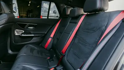 Mercedes-Benz C 43 AMG — Break sportif hybride 408 ch, 43 000 km seulement — Miniature 15