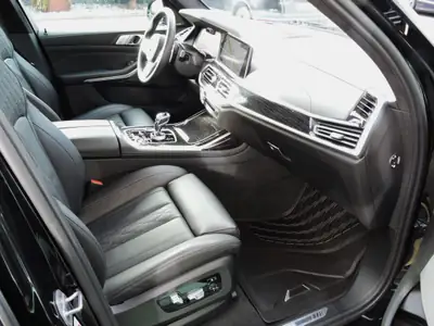 BMW X7 M50i — SUV premium 7 places, 530 ch et équipements haut de gamme — Thumbnail 7