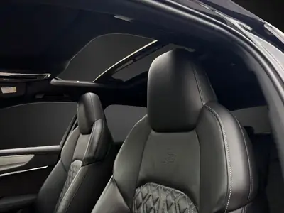 Audi S6 Avant 3.0 TDI quattro — Berline de prestige, 350 ch, état impeccable — Miniature 12