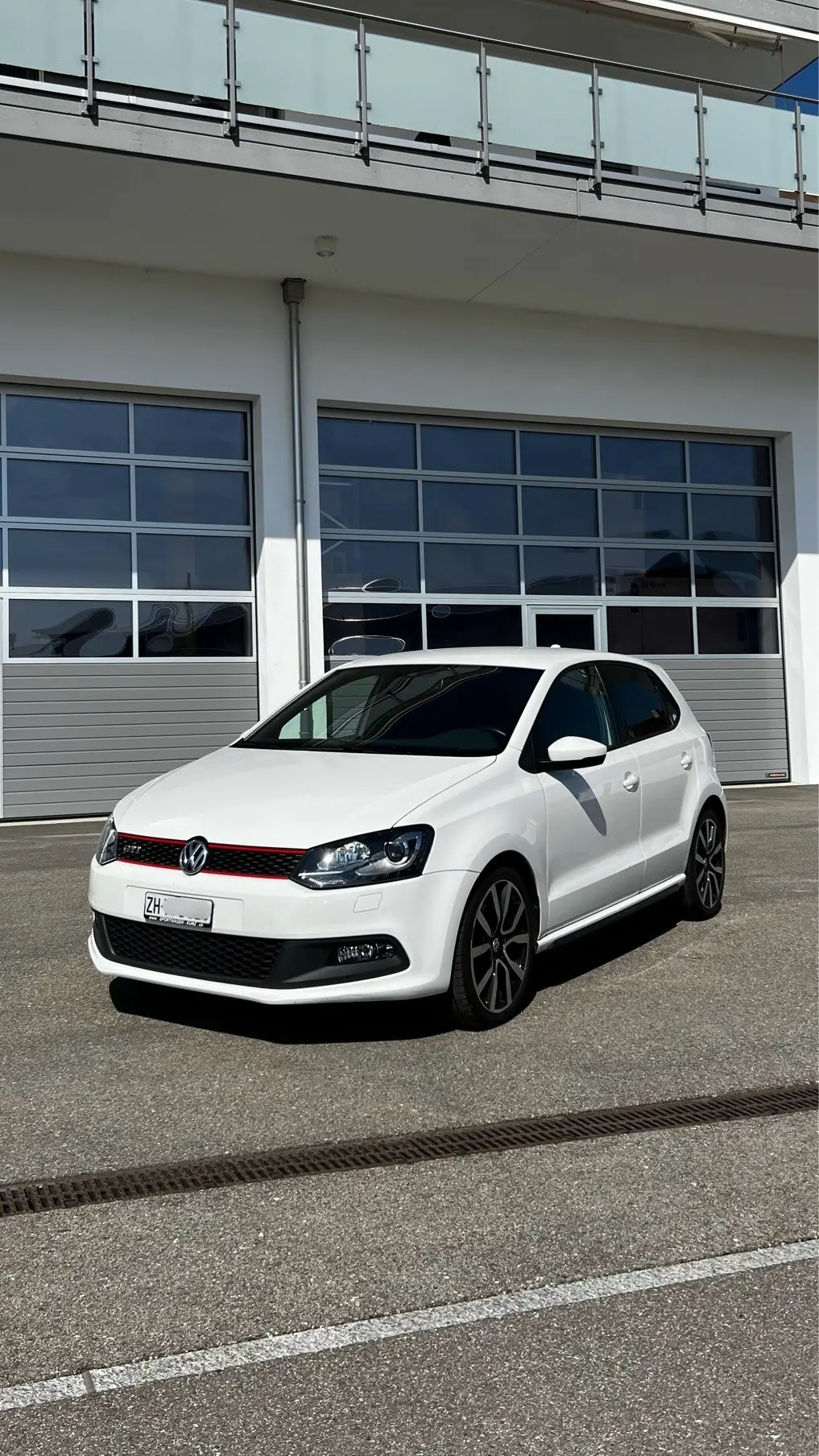 Volkswagen Polo 2012 occasion Zürich — 1