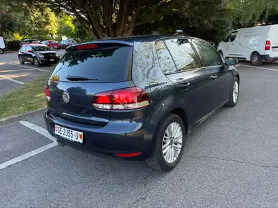 VW Golf 1.4 TSI Comfortline DSG — Compacte sportive, 225'000 km, moteur efficace — intérieur